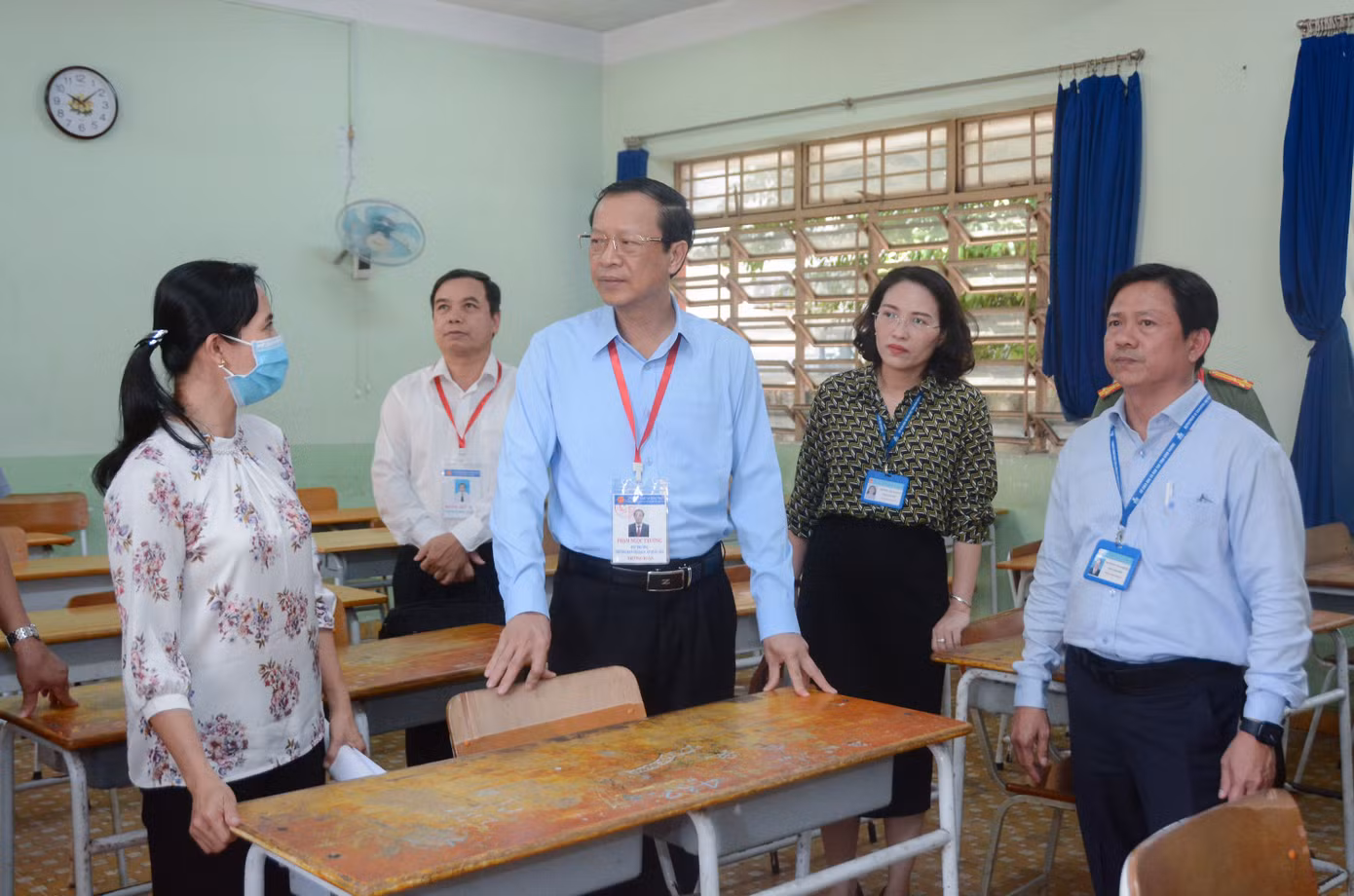 Thứ trưởng Phạm Ngọc Thưởng - Trưởng Ban Chỉ đạo quốc gia Kỳ thi tốt nghiệp THPT làm việc với lãnh đạo Ban chỉ đạo Kỳ thi Bình Dương