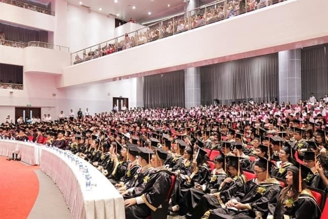 Sinh viên, học viên ở một trường đại học trong ngày tốt nghiệp (ảnh minh họa) Sinh viên, học viên ở một trường đại học trong ngày tốt nghiệp (ảnh minh họa)