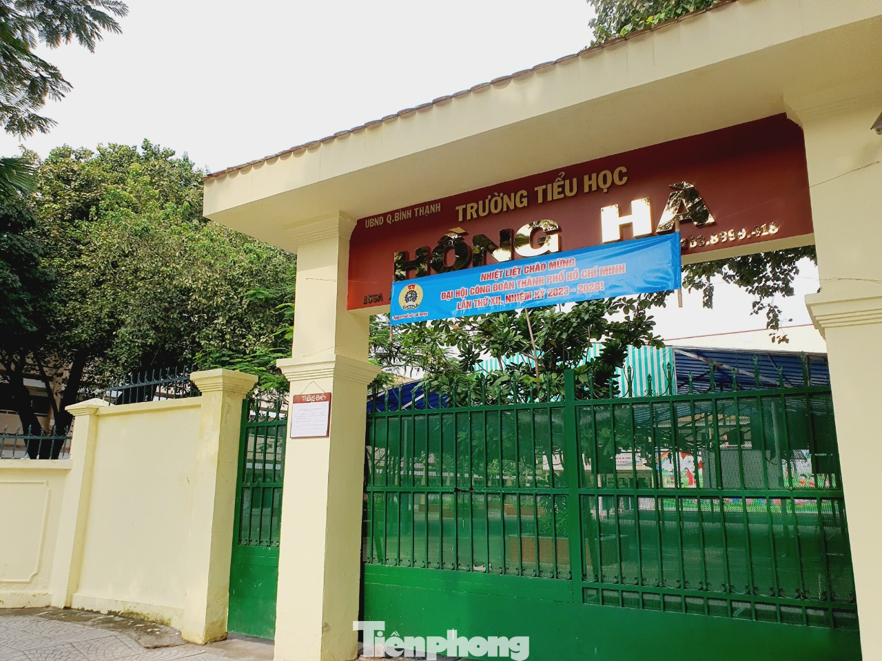 Trường Tiểu học Hồng Hà nơi xảy ra sự việc Trường Tiểu học Hồng Hà nơi xảy ra sự việc