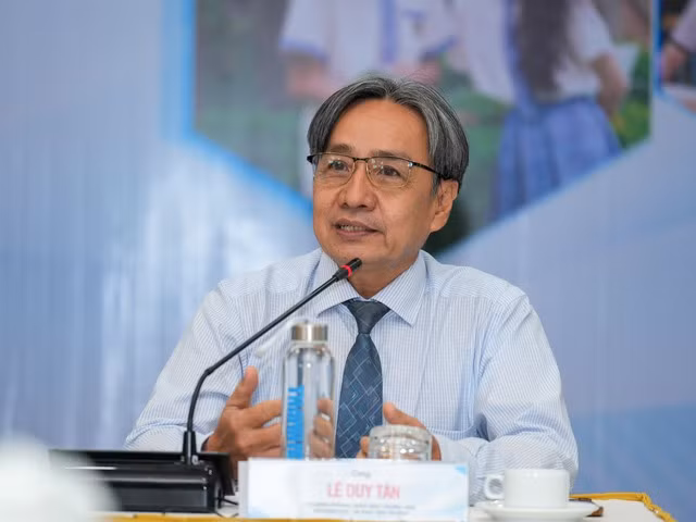 Ông Lê Duy Tân, Trưởng phòng Giáo dục trung học, Sở GD&amp;ĐT TPHCM