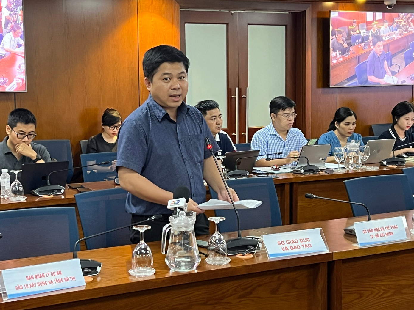 Ông Hồ Tấn Minh, Chánh văn phòng Sở GD&ĐT TPHCM (ảnh: L.N) Ông Hồ Tấn Minh, Chánh văn phòng Sở GD&ĐT TPHCM (ảnh: L.N)