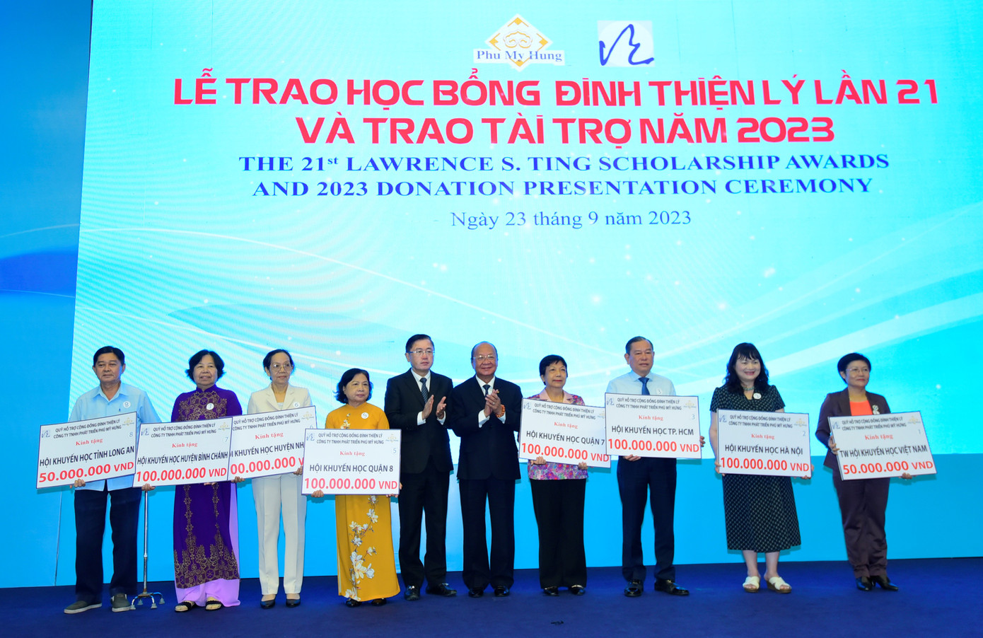 Học bổng được trao gián tiếp thông qua các quỹ xã hội khác Học bổng được trao gián tiếp thông qua các quỹ xã hội khác