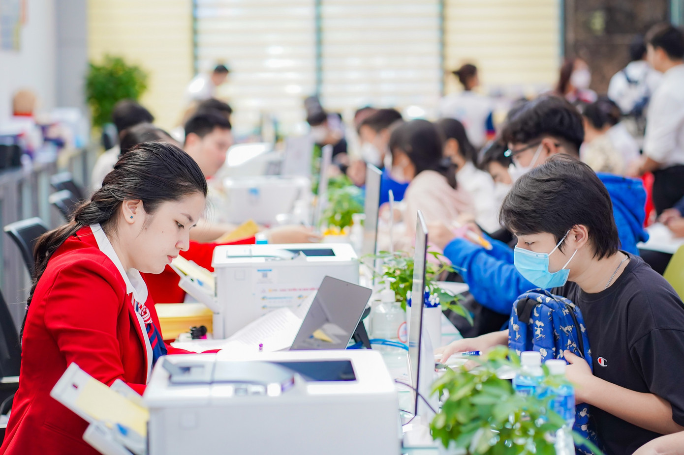 Thí sinh xét hồ sơ học bạ vào trường năm 2023