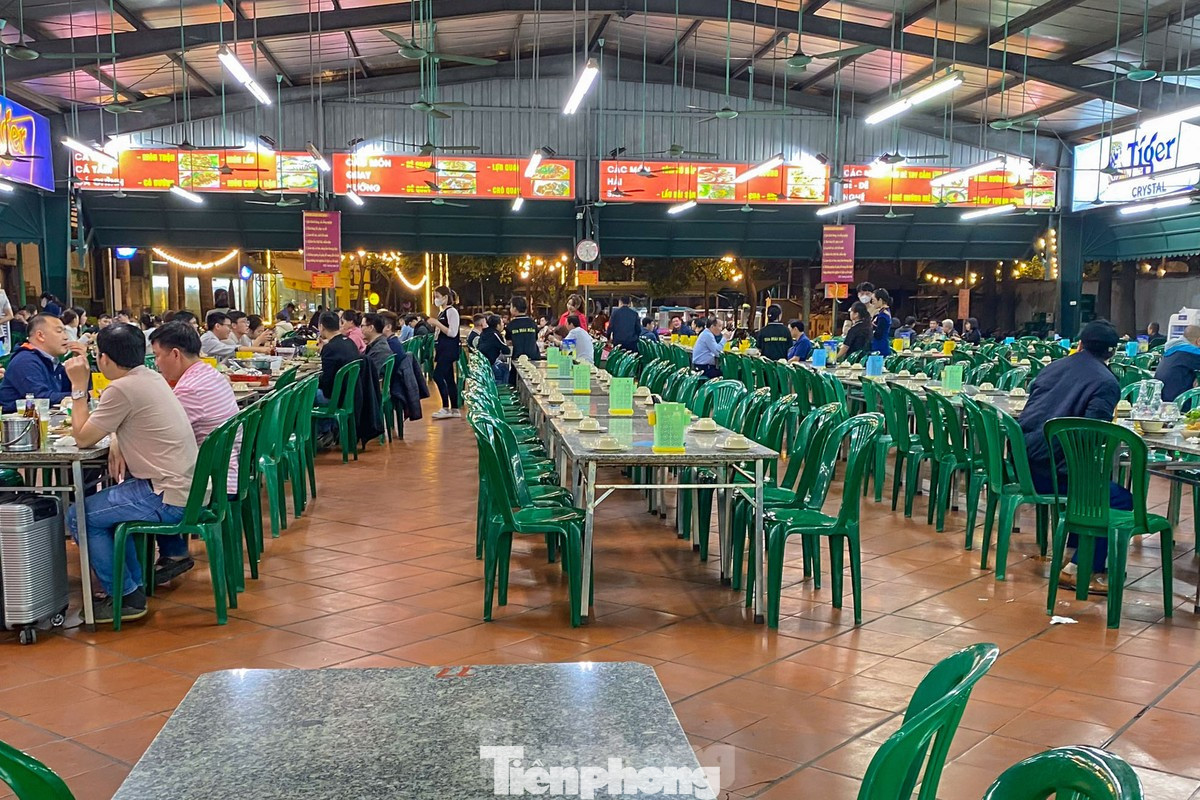 Theo chuyên gia, bước đầu triển khai nên áp dụng theo quy mô hộ kinh doanh, ngành hàng liên quan an toàn thực phẩm. Ảnh minh họa.