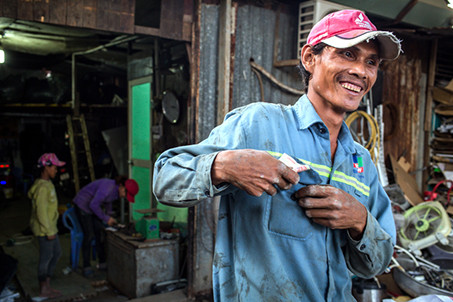 Nghề mót phế liệu trên công trường Khu đô thị Thủ Thiêm ảnh 10