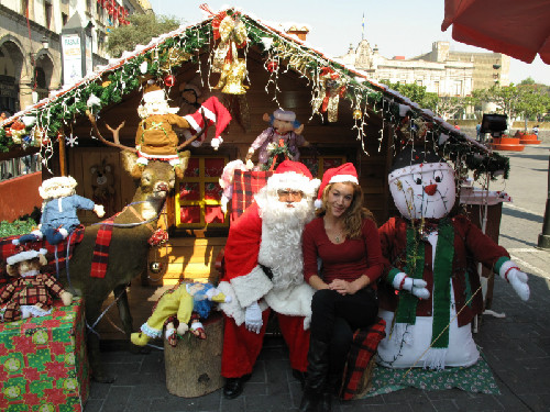 Vào lễ Noel, trẻ em trên khắp thế giới đều chờ đón quà của ông già Tuyết. Ảnh: sprinterlife. Vào lễ Noel, trẻ em trên khắp thế giới đều chờ đón quà của ông già Tuyết. Ảnh: sprinterlife