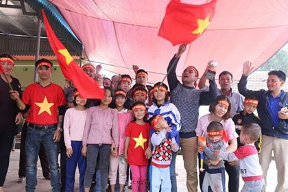 Mẹ cầu thủ U23 Việt Nam nhắn con đưa vinh quang về cho đất nước ảnh 3