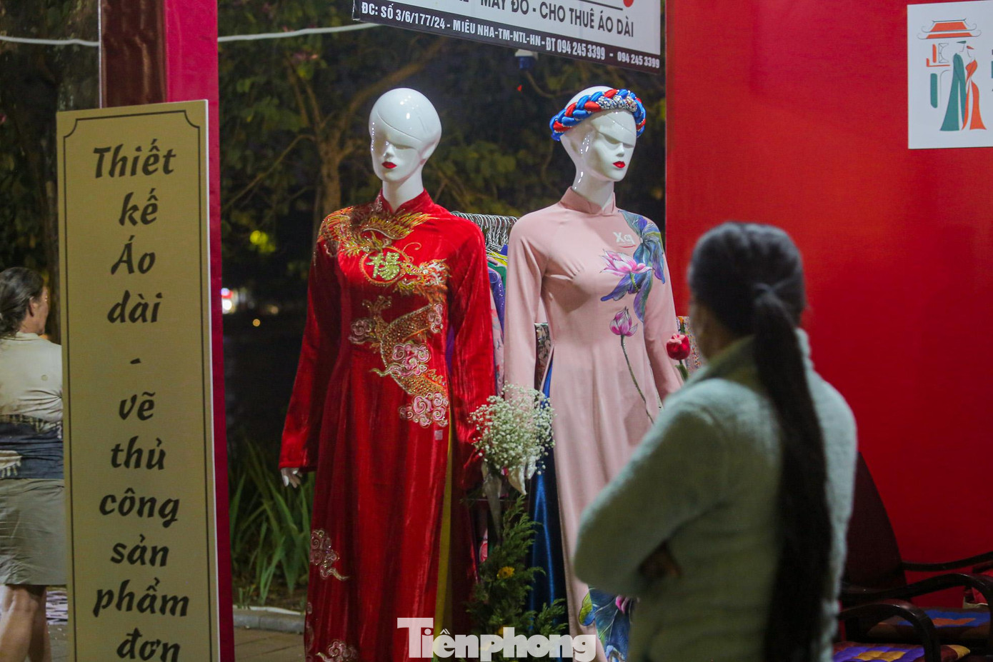 Lễ hội áo dài du lịch Hà Nội 2022 diễn ra từ ngày 2 đến 4/12/2022, tại Không gian đi bộ khu vực hồ Hoàn Kiếm và phụ cận. Đây là sự kiện nhằm khôi phục và phát triển hoạt động du lịch Thủ đô; khai thác, tôn vinh tà áo dài truyền thống của dân tộc, xây dựng thành loại hình du lịch độc đáo và hiệu quả.