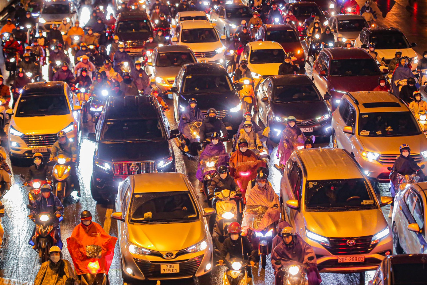 Dự báo hai ngày 29-30/12, miền Bắc tiếp tục rét đậm, rét hại, trời nhiều mây, có mưa, cảm giác giá buốt.