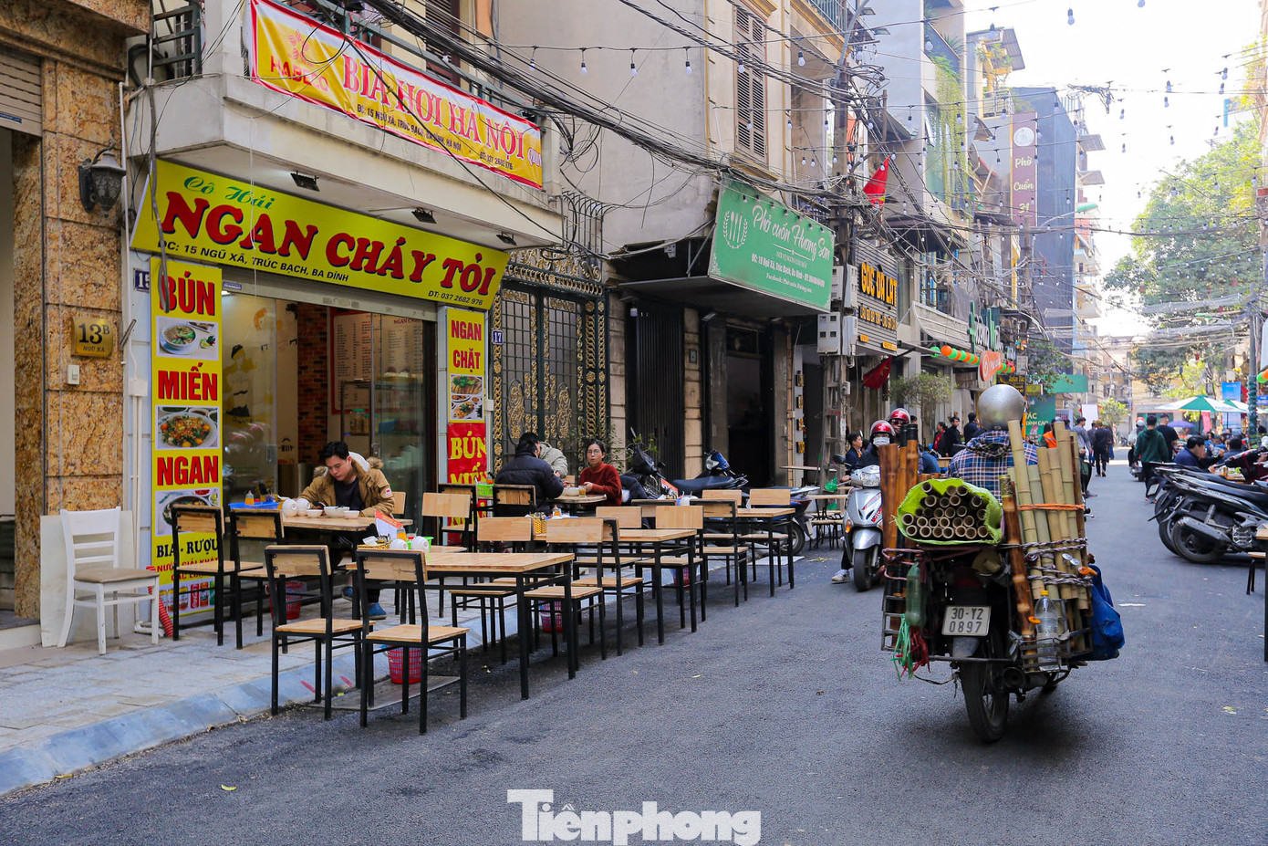 Cùng với đó, địa phương sẽ kết hợp tổ chức các hoạt động ẩm thực, văn hóa, nghệ thuật đường phố vào cuối tuần hay các dịp lễ hội trên khu vực phố ẩm thực đi bộ này. Cùng với đó, địa phương sẽ kết hợp tổ chức các hoạt động ẩm thực, văn hóa, nghệ thuật đường phố vào cuối tuần hay các dịp lễ hội trên khu vực phố ẩm thực đi bộ này.