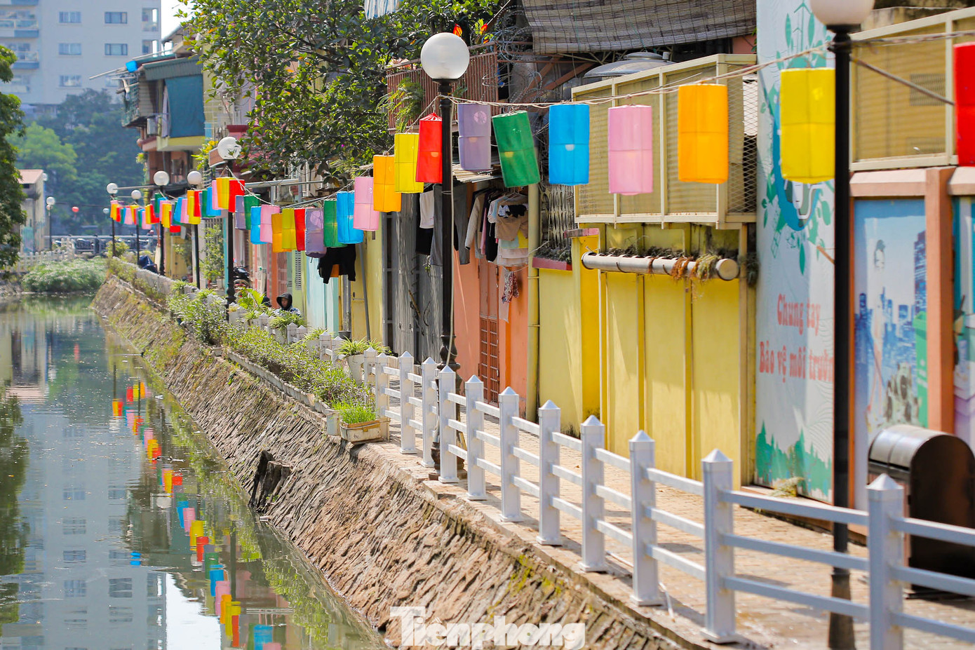 Khu phố ẩm thực đêm kết hợp đi bộ Đảo Ngọc - Ngũ Xã được kỳ vọng sẽ thu hút khách du lịch góp phần phát triển kinh tế, cải thiện môi trường sống của người dân, tạo động lực cho sự phát triển kinh tế - xã hội của quận và phát triển du lịch Thủ đô. Khu phố ẩm thực đêm kết hợp đi bộ Đảo Ngọc - Ngũ Xã được kỳ vọng sẽ thu hút khách du lịch góp phần phát triển kinh tế, cải thiện môi trường sống của người dân, tạo động lực cho sự phát triển kinh tế - xã hội của quận và phát triển du lịch Thủ đô.