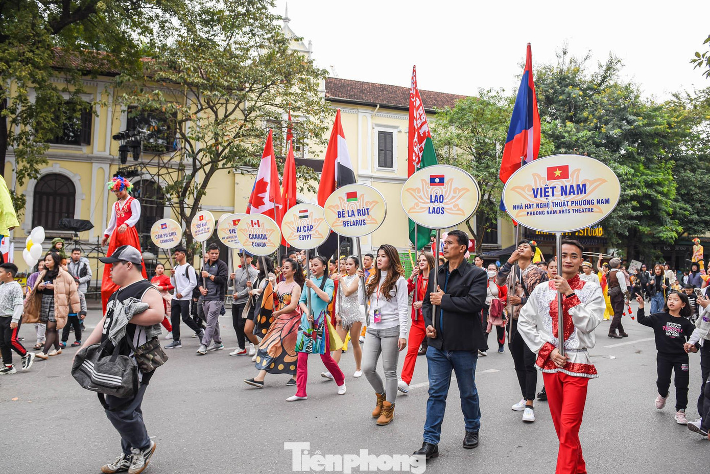 Buổi biểu diễn được thực hiện với mục đích quảng bá, đưa nghệ thuật xiếc trong nước tới gần hơn với khán giả và du khách quốc tế. Buổi biểu diễn được thực hiện với mục đích quảng bá, đưa nghệ thuật xiếc trong nước tới gần hơn với khán giả và du khách quốc tế.