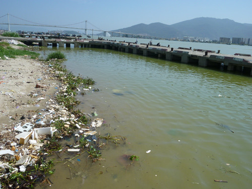 Với những cảnh như thế này vẫn đang tồn tại mà Đà Nẵng được công nhận 