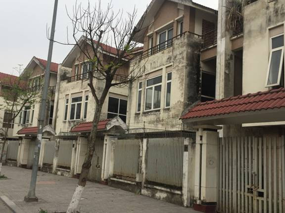 Những biệt thự tiền tỷ bỏ hoang gây lãng phí ở Hà Nội ảnh 1