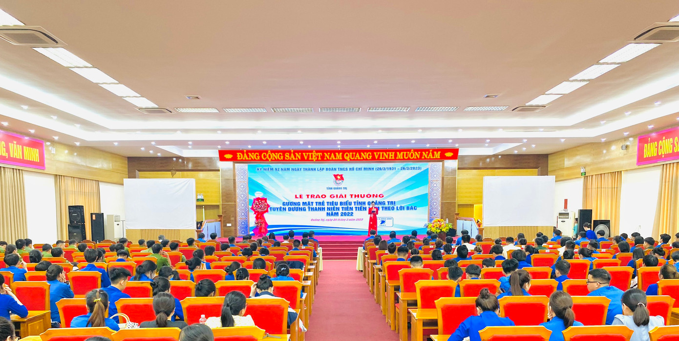 Toàn cảnh Lễ trao Giải thưởng Gương mặt trẻ Quảng Trị tiêu biểu và tuyên dương thanh niên tiên tiến làm theo lời Bác năm 2022. Toàn cảnh Lễ trao Giải thưởng Gương mặt trẻ Quảng Trị tiêu biểu và tuyên dương thanh niên tiên tiến làm theo lời Bác năm 2022.