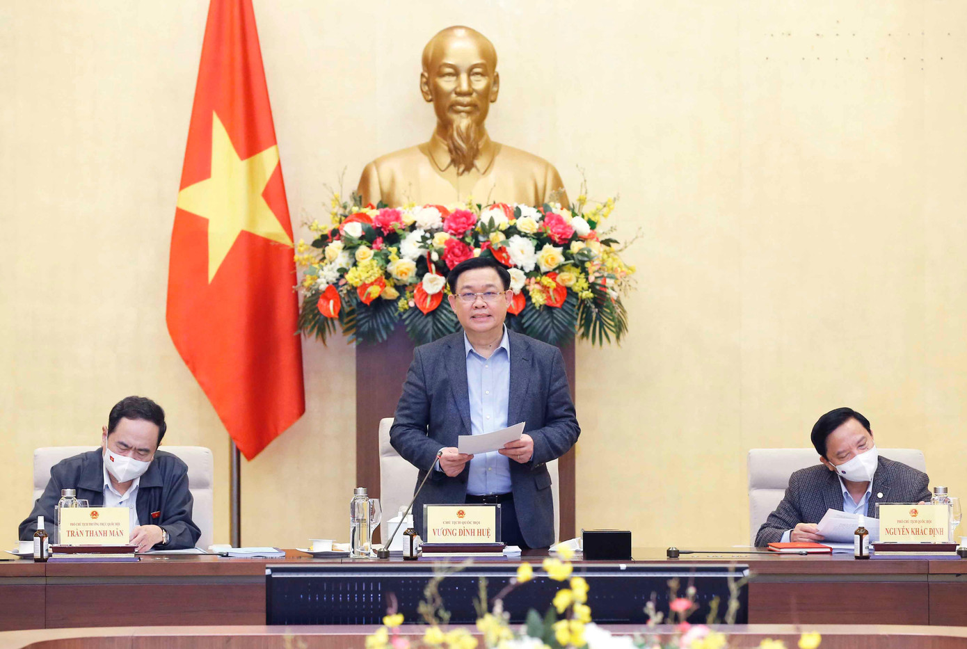 Về bình ổn giá trang thiết bị y tế, Chủ tịch Quốc hội đề nghị chỉ nên đưa vào danh mục những loại thực sự cấp bách, đã được đánh giá tác động kỹ lưỡng Về bình ổn giá trang thiết bị y tế, Chủ tịch Quốc hội đề nghị chỉ nên đưa vào danh mục những loại thực sự cấp bách, đã được đánh giá tác động kỹ lưỡng