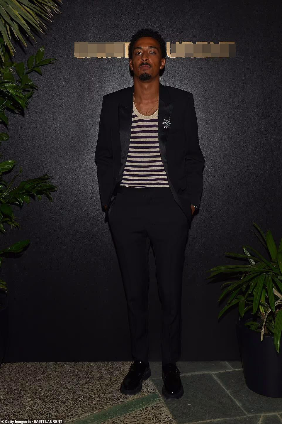 Diễn viên kiêm ca sĩ Taco