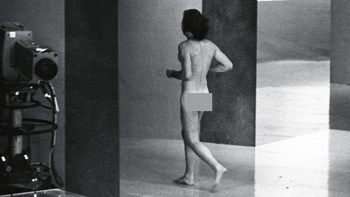 Cuộc đời người đàn ông khoả thân trên sân khấu Oscar kết thúc trong bi kịch. Cuộc đời người đàn ông khoả thân trên sân khấu Oscar kết thúc trong bi kịch.