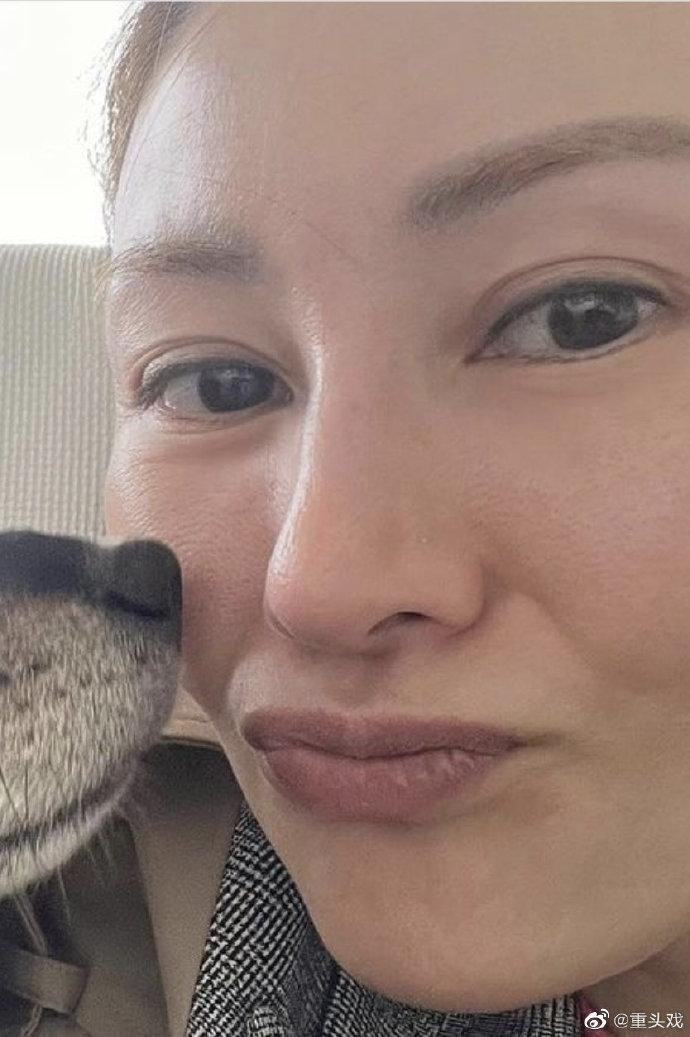 Mặt mộc của Lý Gia Hân nhận được nhiều lời khen dù lộ loạt khuyết điểm.