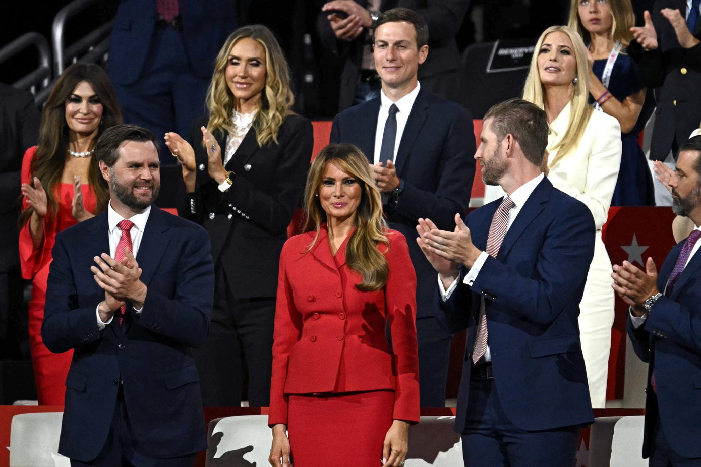 Bà Melania Trump cùng các con riêng của chồng đến Đại hội toàn quốc của Đảng Cộng hòa ủng hộ ông Donald Trump. Ảnh: Getty Images. Bà Melania Trump cùng các con riêng của chồng đến Đại hội toàn quốc của Đảng Cộng hòa ủng hộ ông Donald Trump. Ảnh: Getty Images.