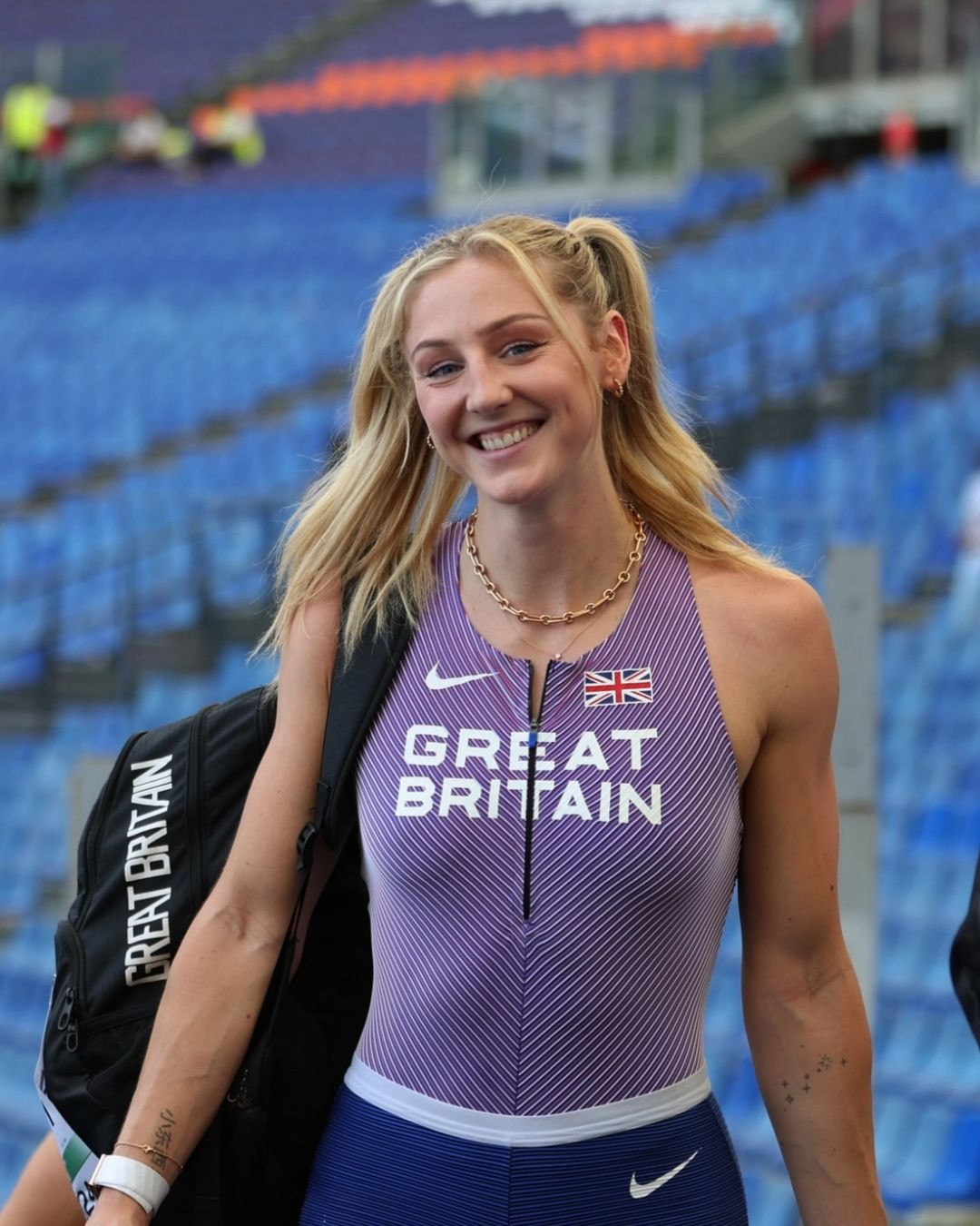 Molly Caudery là một trong những ứng cử viên sáng giá cho chiếc huy chương vàng nhảy sào tại Olympic Paris 2024. Trước đó, giành huy chương vàng tại Giải vô địch trong nhà thế giới đầu năm nay tại Glasgow (Scotland), đồng thời cũng giành huy chương đồng tại Giải vô địch châu Âu tại Rome (Italy). Ảnh: IG.