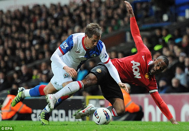 Blackburn thi đấu kiên cường trước M.U