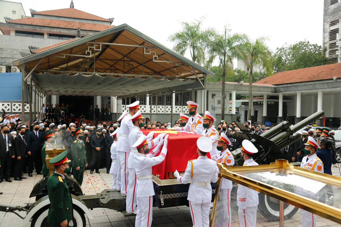 Cử hành trọng thể lễ truy điệu nguyên Tổng Bí thư Lê Khả Phiêu ảnh 5