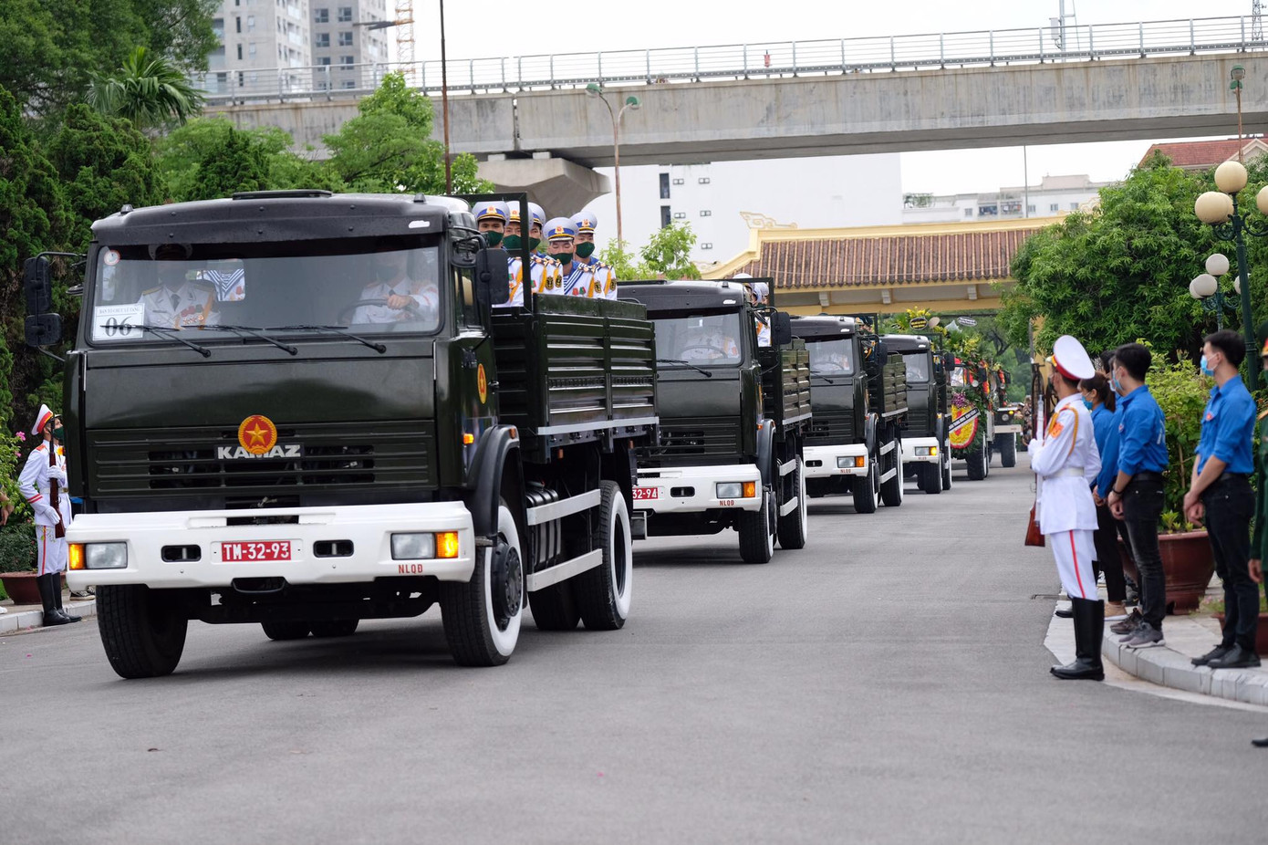 Lễ an táng nguyên Tổng Bí thư Lê Khả Phiêu ảnh 10