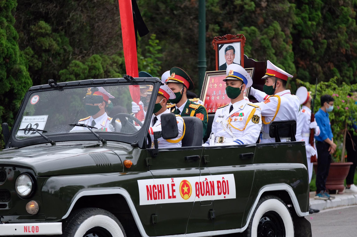 Lễ an táng nguyên Tổng Bí thư Lê Khả Phiêu ảnh 7