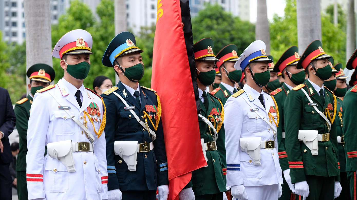 Lễ an táng nguyên Tổng Bí thư Lê Khả Phiêu ảnh 3