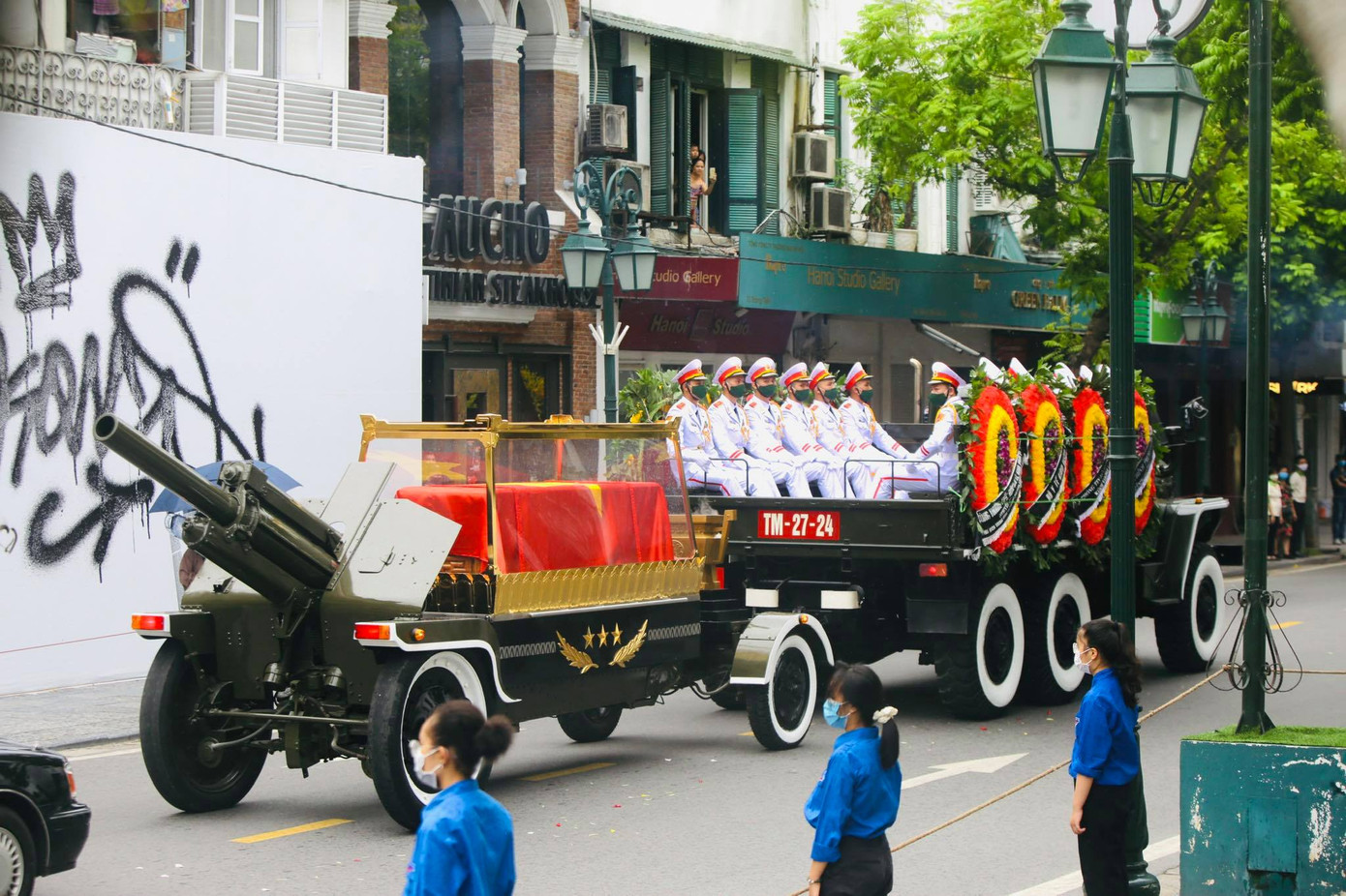 Lễ an táng nguyên Tổng Bí thư Lê Khả Phiêu ảnh 16