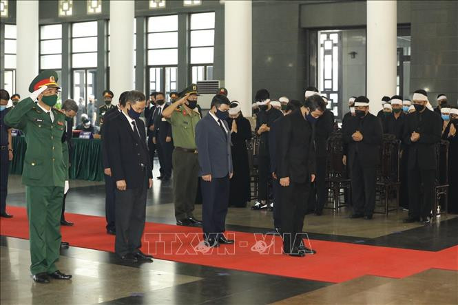 Cử hành trọng thể lễ truy điệu nguyên Tổng Bí thư Lê Khả Phiêu ảnh 28