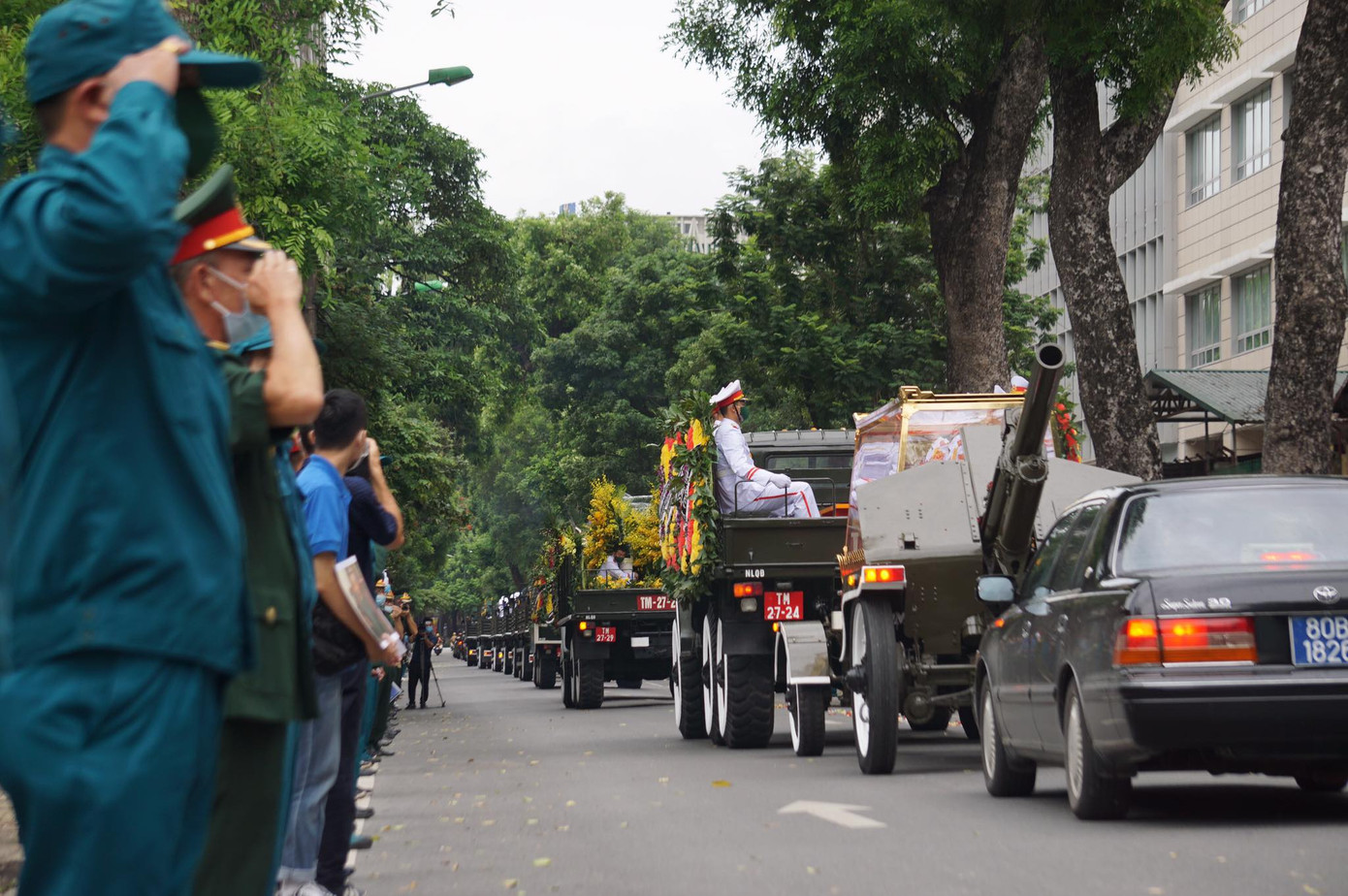 Lễ an táng nguyên Tổng Bí thư Lê Khả Phiêu ảnh 28