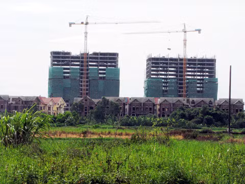 Một năm khó khăn của ngành vật liệu xây dựng và bất động sản. Ảnh: Hoàng Lan