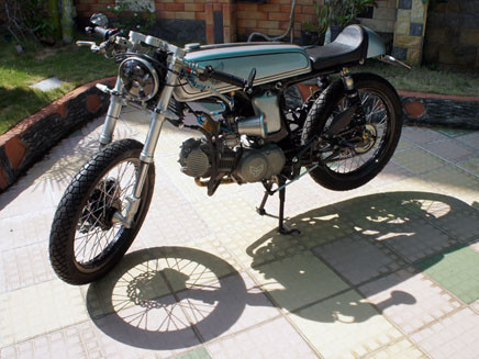 Honda 67 độ hóa thân thành Dream Cafe Racer. Ảnh: Trần Lê Duy Công