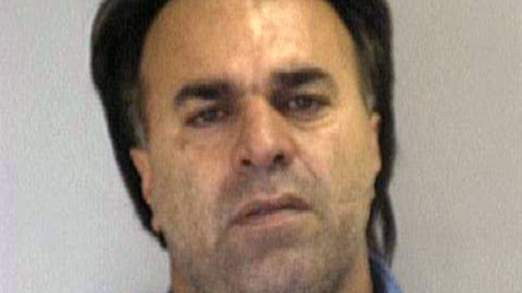 Manssor Arbabsiar, 58 tuổi nhận án 25 năm tù vì âm mưu ám sát đại sứ Ảrập Xê út tại Mỹ