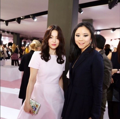 Fashionista Việt đầu tiên vinh dự góp mặt ở thảm đỏ Met Gala là ai? ảnh 10