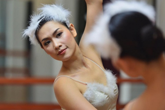 Con của Nguyệt 'Phía trước là bầu trời': Sao mẹ ghê gớm thế? ảnh 3