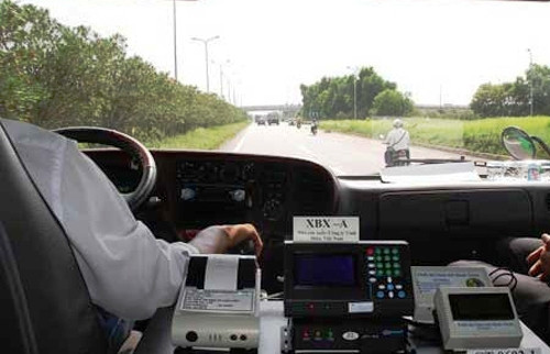 Hộp đen trên phương tiện vận tải. Ảnh: Người lao động. Hộp đen trên phương tiện vận tải. Ảnh: Người lao động