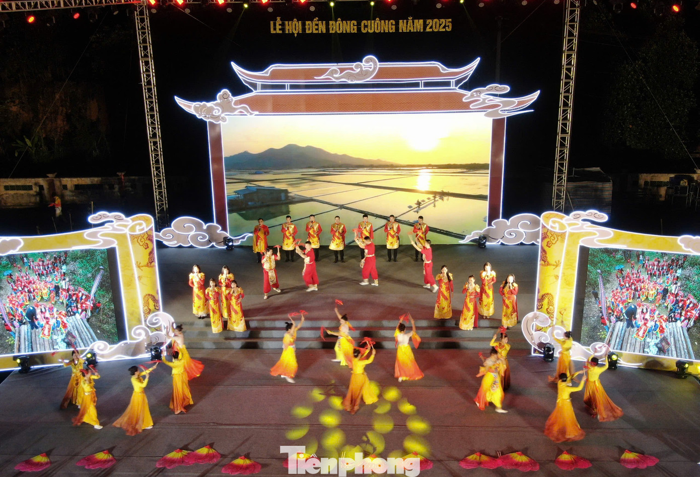 Theo thông lệ từ xưa, cứ vào ngày Mão đầu tiên của tháng Giêng hàng năm, đền Đông Cuông, huyện Văn Yên lại khai hội. Năm 2025, lễ hội được khai mạc vào đêm 2/2 (tức ngày 5/1 Âm lịch)