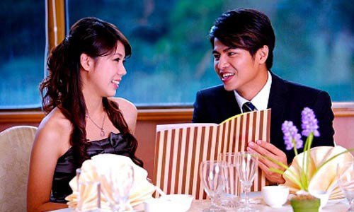 "Đến độ tuổi trưởng thành, chàng sẽ hiểu rằng vẻ đẹp tâm hồn mới là quan trọng nhất trong các tiêu chí chọn bạn đời". Ảnh minh họa: Sling. "Đến độ tuổi trưởng thành, chàng sẽ hiểu rằng vẻ đẹp tâm hồn mới là quan trọng nhất trong các tiêu chí chọn bạn đời". Ảnh minh họa: Sling.