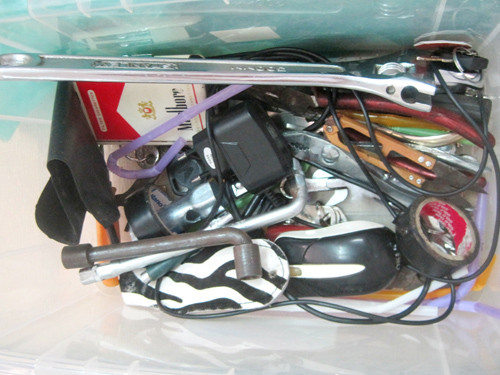 Đồ nghề mở khóa trộm xe của ba nghi can