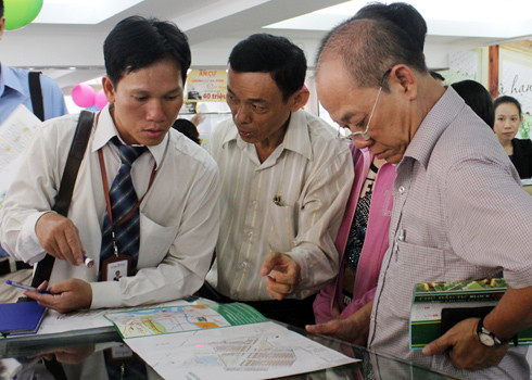 Người mua nhà đất vẫn kỳ vọng giá bất động sản giảm thêm