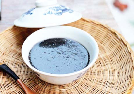 Cách làm đẹp da, giữ tóc lâu bạc bằng vừng đen ảnh 1