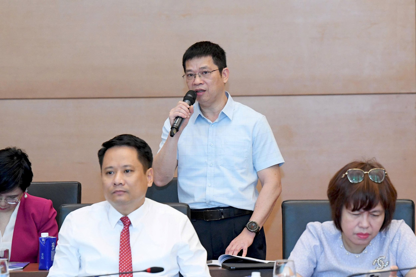 Tổng Biên tập VNExpress Phạm Văn Hiếu phát biểu tại cuộc gặp mặt. Ảnh: Lâm Hiển Tổng Biên tập VNExpress Phạm Văn Hiếu phát biểu tại cuộc gặp mặt. Ảnh: Lâm Hiển