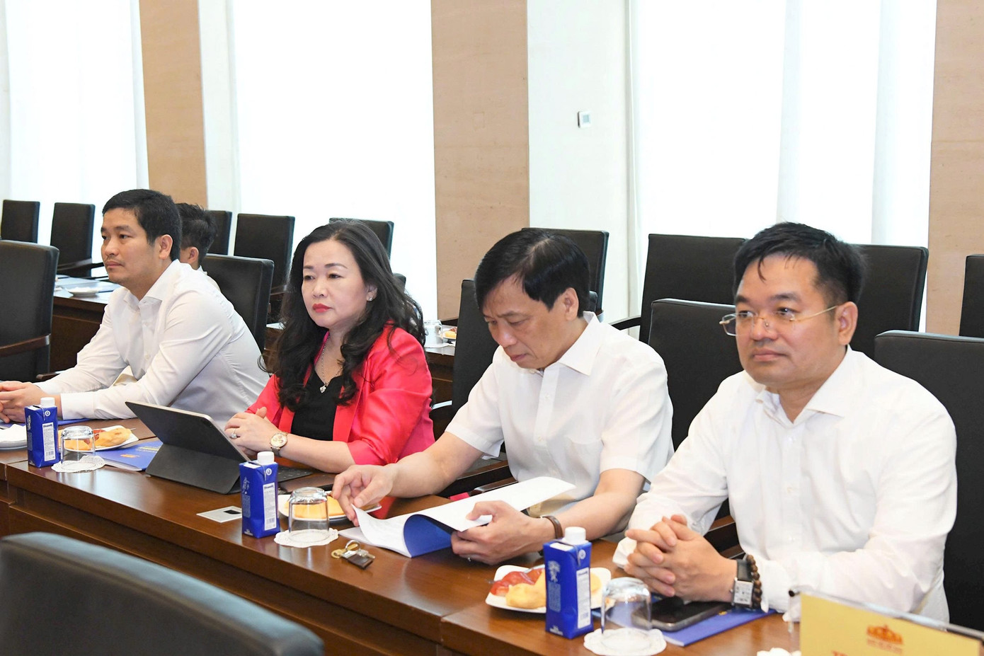 Các đại biểu dự cuộc gặp mặt. Ảnh: Lâm Hiển Các đại biểu dự cuộc gặp mặt. Ảnh: Lâm Hiển