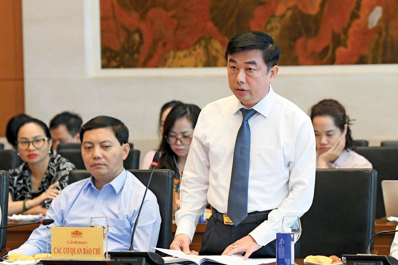 Tổng Biên tập Báo Hà Nội mới Nguyễn Minh Đức phát biểu tại cuộc gặp mặt. Ảnh: Lâm Hiển Tổng Biên tập Báo Hà Nội mới Nguyễn Minh Đức phát biểu tại cuộc gặp mặt. Ảnh: Lâm Hiển