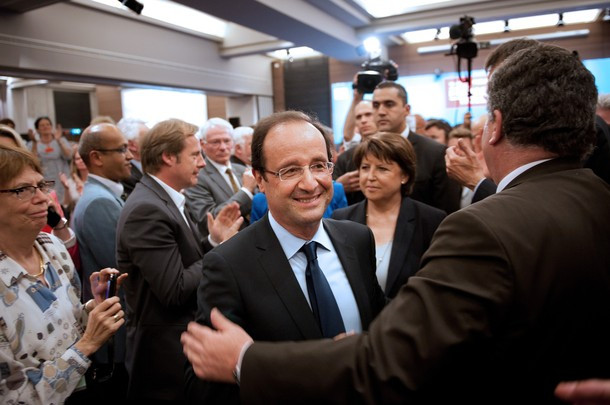 Ông Hollande chính thức trở thành tổng thống Pháp