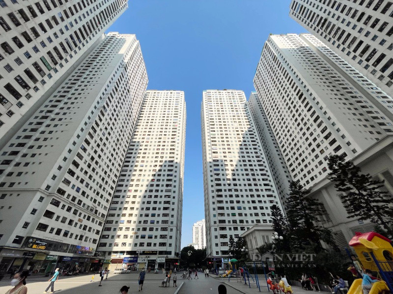 Tổ hợp chung cư HH nơi xảy ra sự việc. Ảnh: Gia Khiêm Tổ hợp chung cư HH nơi xảy ra sự việc. Ảnh: Gia Khiêm