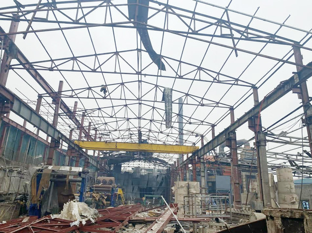 Có 4 thợ hàn xì đang làm việc khi vụ nổ xảy ra. (Ảnh: Người dân cung cấp/VTV)